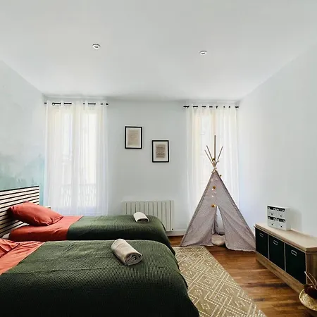 Apartment Futurostudio - 4 Saisons Standing - 5min Futuroscope - Parking *