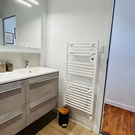 Futurostudio - 4 Saisons Standing - 5min Futuroscope - Parking