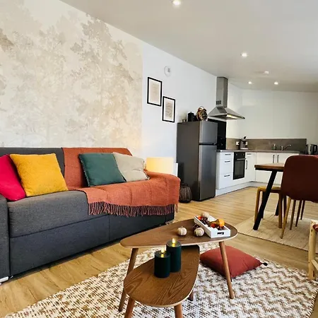 Futurostudio - 4 Saisons Standing - 5min Futuroscope - Parking * Jaunay-Clan